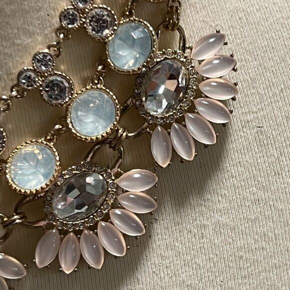 Elegant Gold and White Floral Necklace #PDNK2 - Picture 5 of 9